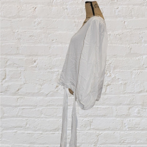 Vince Camuto White Blouse - Picture 4 of 5